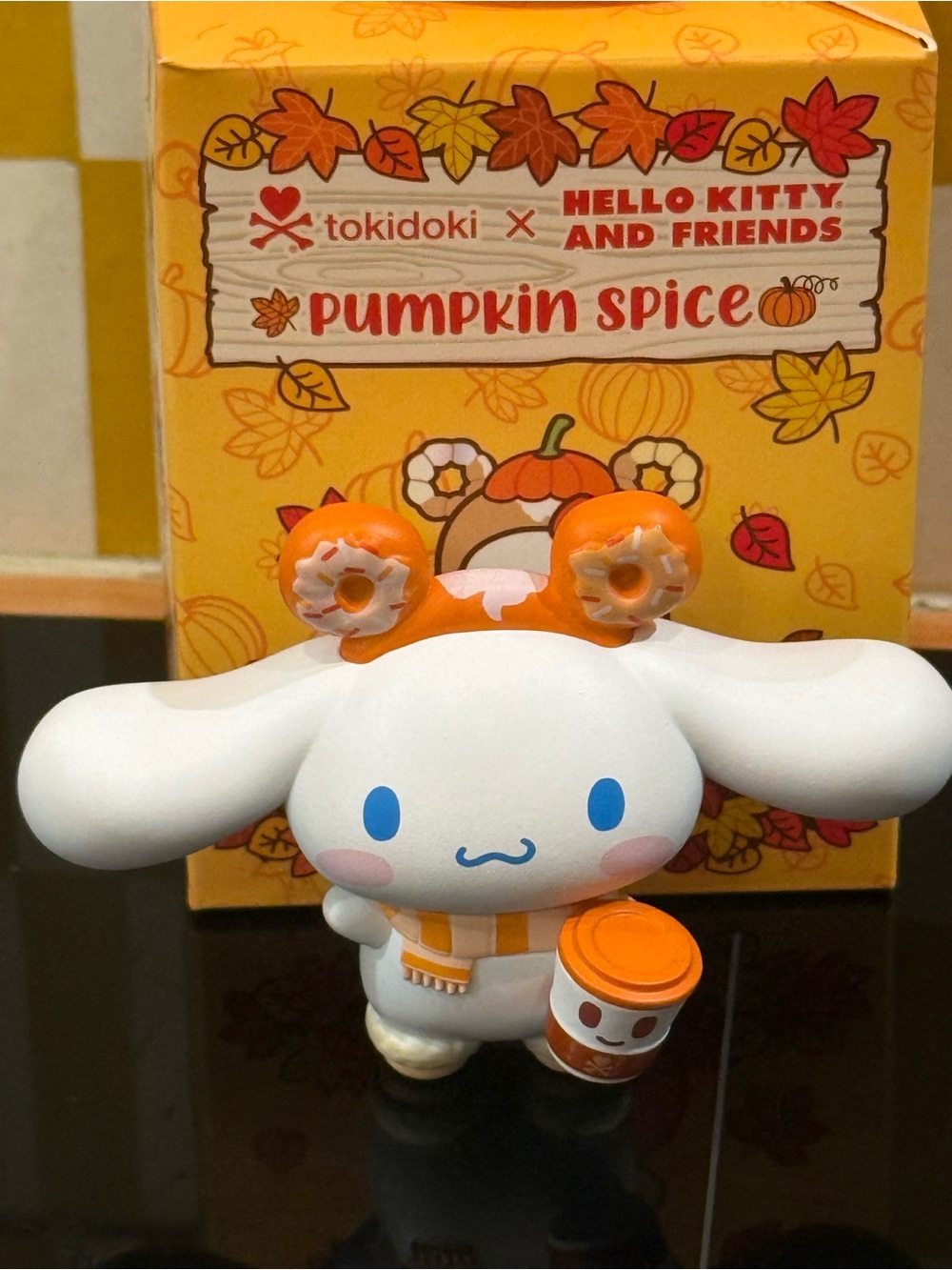 Pumpkin Spice Cinnamoroll Figure - Orange & White